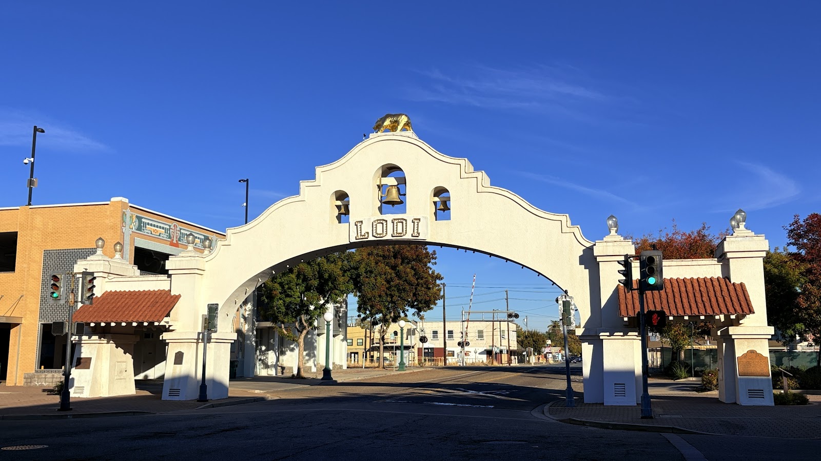 Lodi Arch